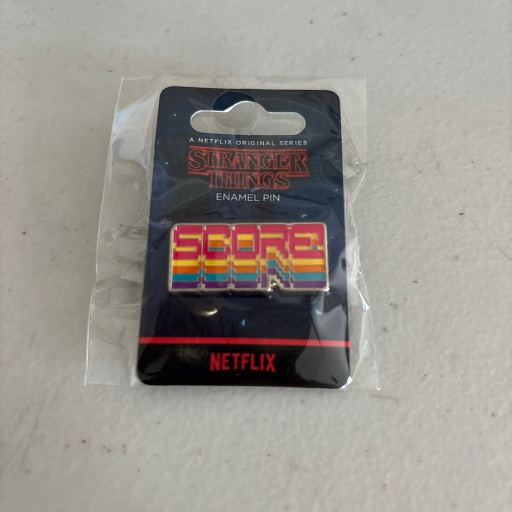 Stranger things  score enamel pin  new in bag